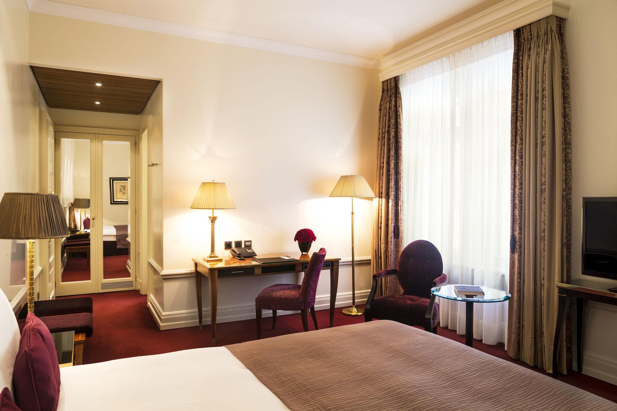 Hotel Bellevue Palace Bern Dış mekan fotoğraf